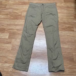 Levi’s Khakis